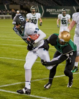 Yadie Dunmore, with ball.