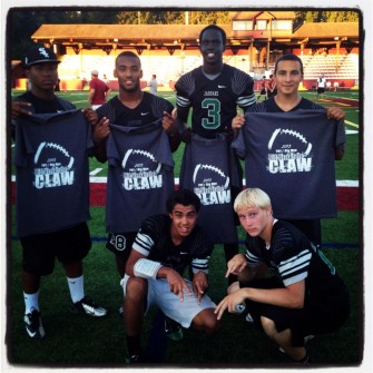 Goy Mal with some fellow Jaguars following last week's 7-on-7 tourney win